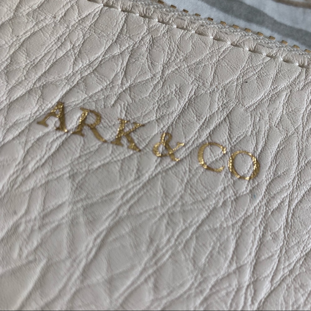 Ark & Co Clutch - Picture 2 of 4
